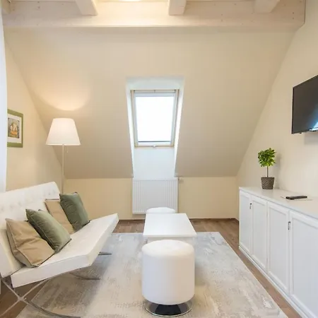 Slunečná Louka Hotel 4*