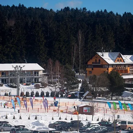 Slunecna Louka Hotel 4*