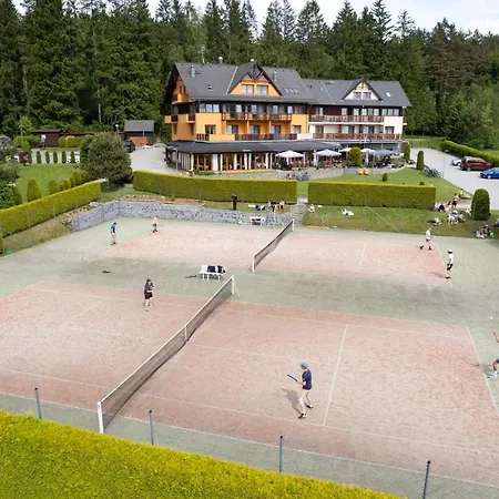 Slunecna Louka Szálloda Lipno nad Vltavou