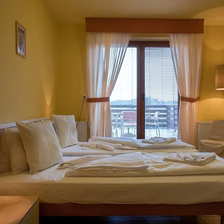 Hotel Slunečná Louka 4*